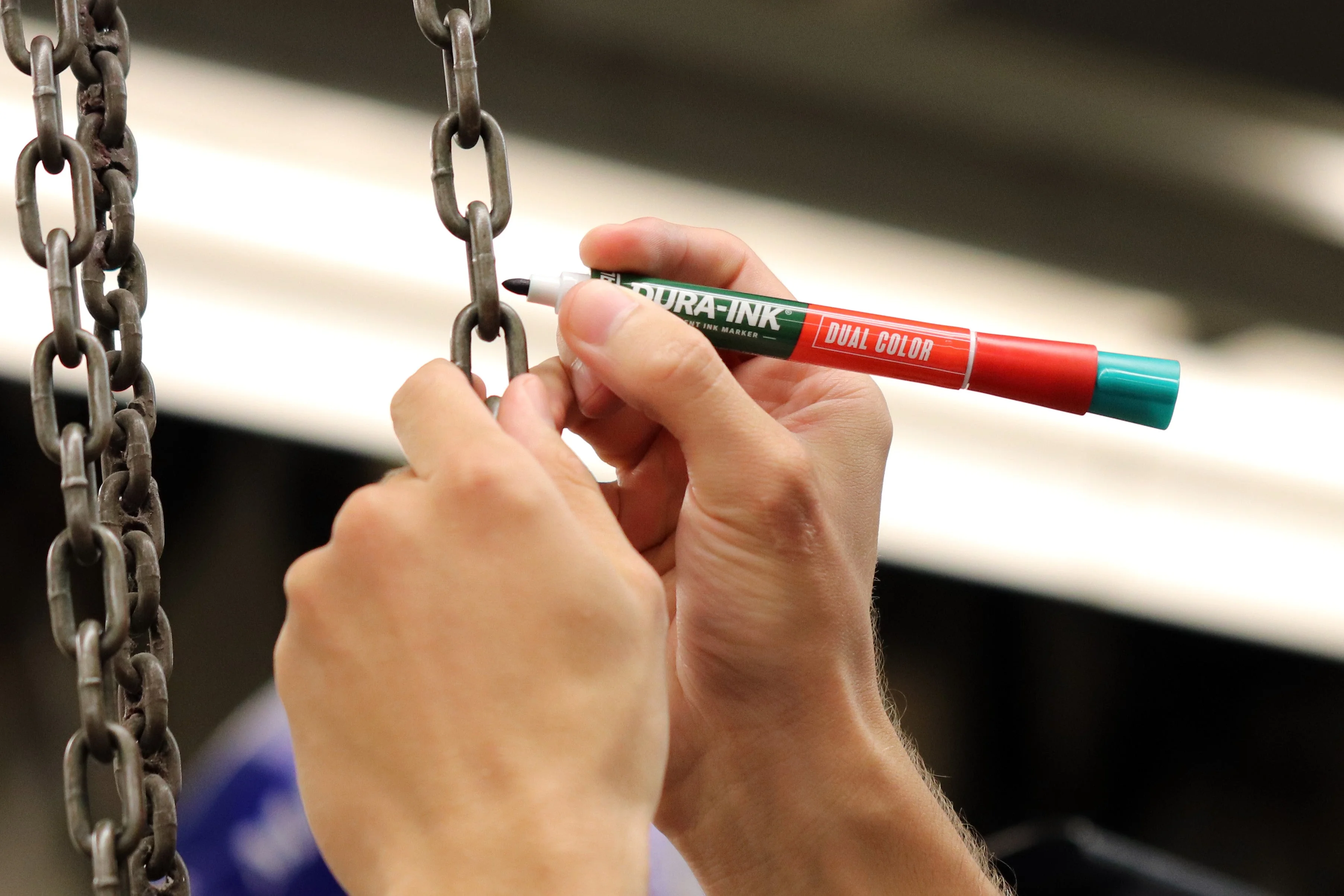 DURA-INK Dual Color Permanent Ink Marker mã 096331 ảnh 2