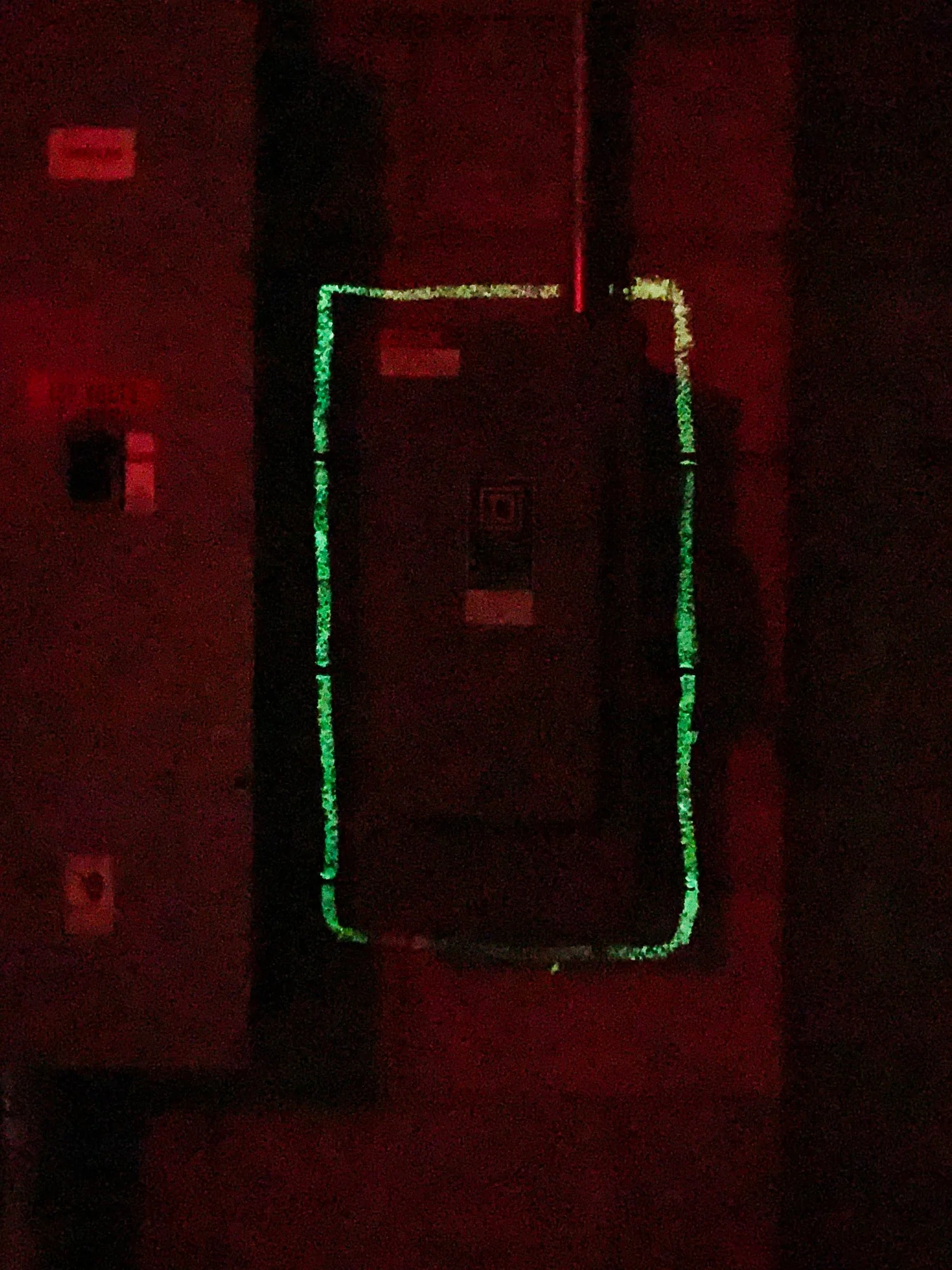 QUIK STIK®+ GLOW IN THE DARK Premium Solid Paint Marker mã 028850 ảnh 6